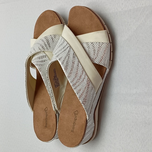 Baretraps Carmiela Women's Wedge Slide Sandals - Picture 2 of 4